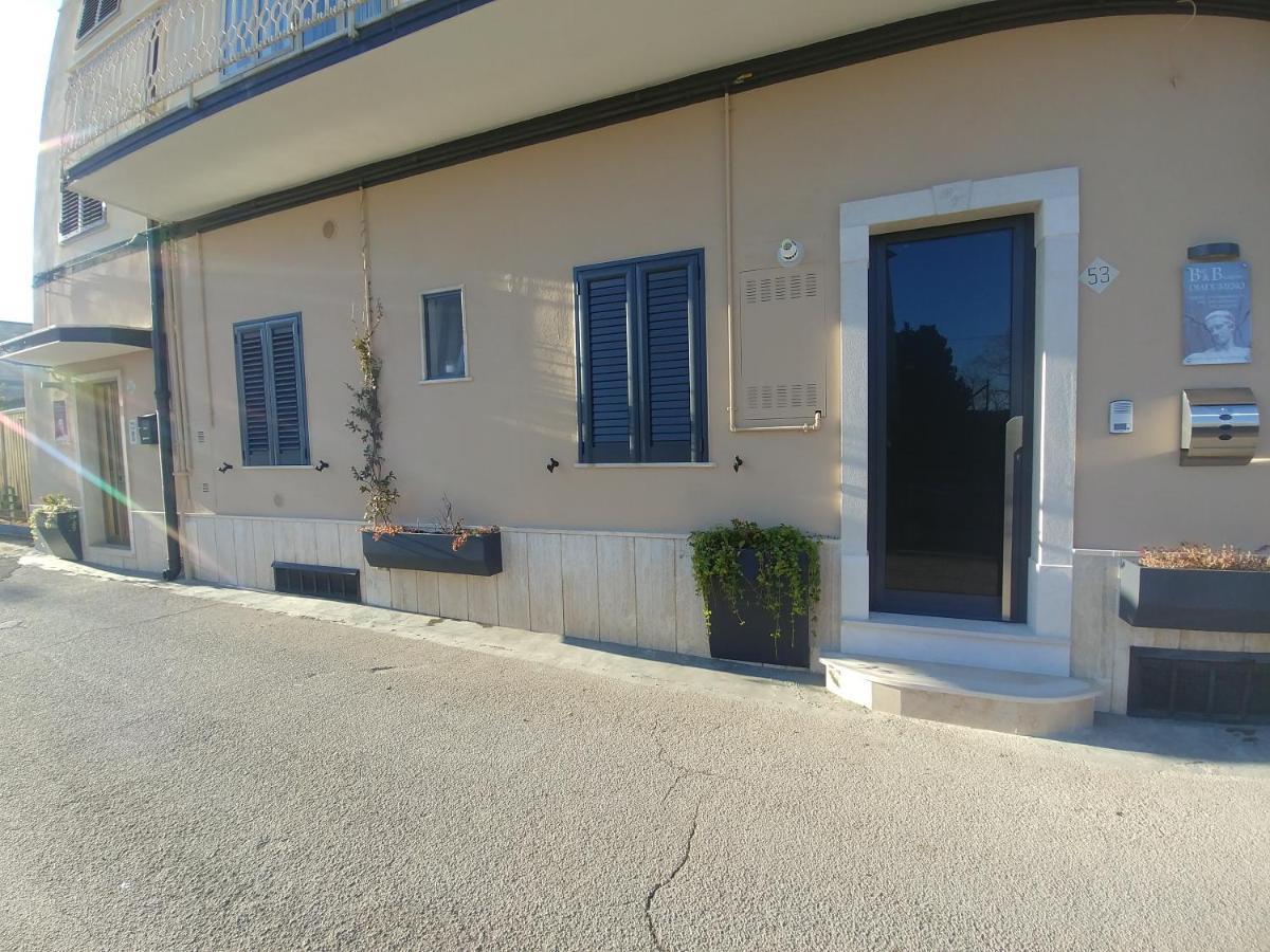 Diadumeno Superior Apartment Venosa Exterior foto